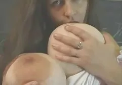 Der Kopf fickte einen sexy Gast bester frauenporno