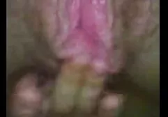Sex schwarze frauenporno mit freigelassener dunkler Scherz-Cecilia in einem aufblasbaren Pool