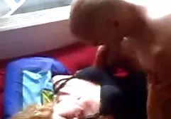 Das Ehepaar wird von einem dicke frauenporno süßen Baby gefickt